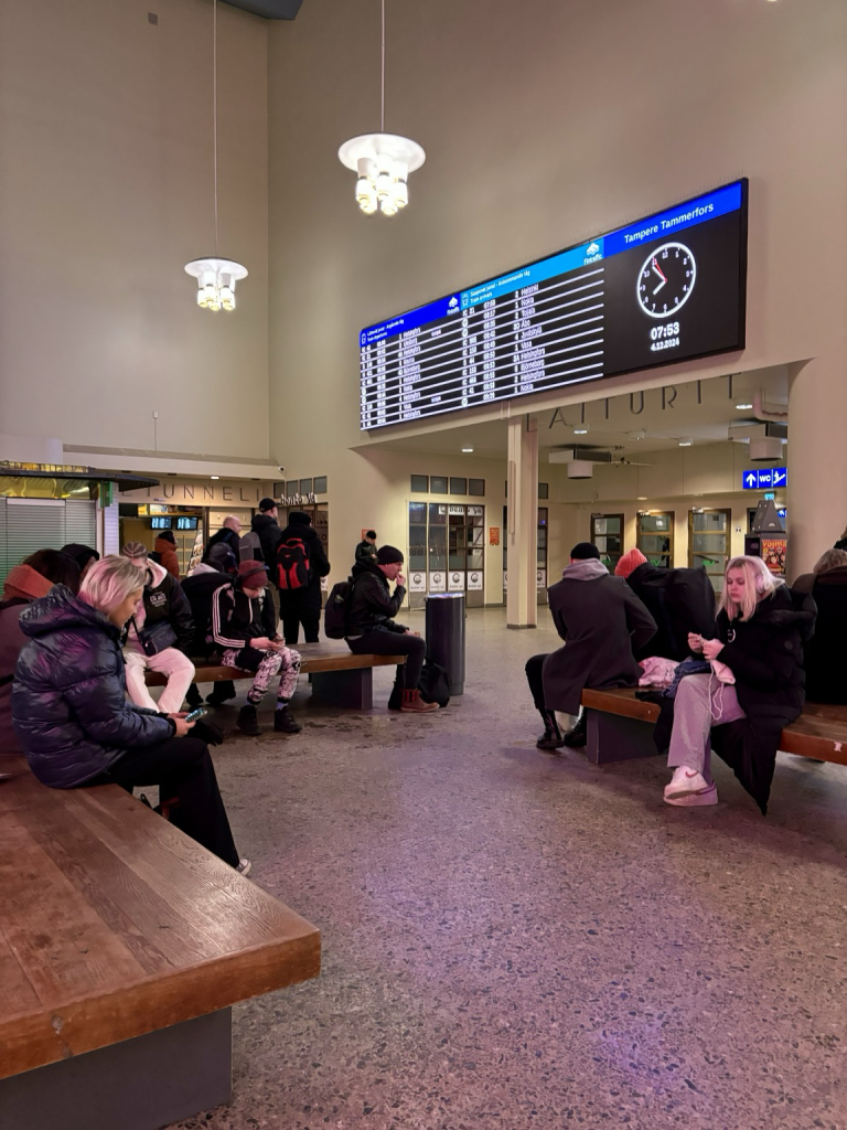 Wartebereich Bahnhof Tampere