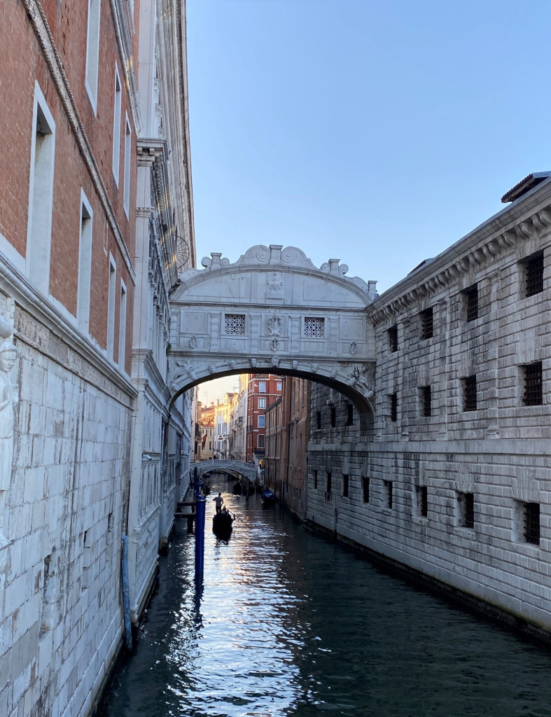 Seufzerbrücke in Venedig 