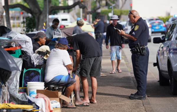 Homeless Hawaiians being arrested in Hawaii for being homeless by the US gov.