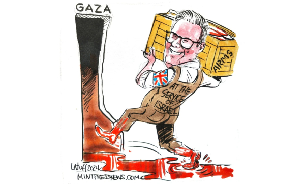 Cartoon from MintPress News.  On the left is an outline of the Gaza Strip.  A river of blood is running across the bottom of the image.  Starmer is wading through it, grinning and wearing brown overalls with AT THE SERVICE OF ISRAEL written on the back, wearing the Yoon Fleg on his arm.  He's carrying a large crate on his shoulder, marked ARMS