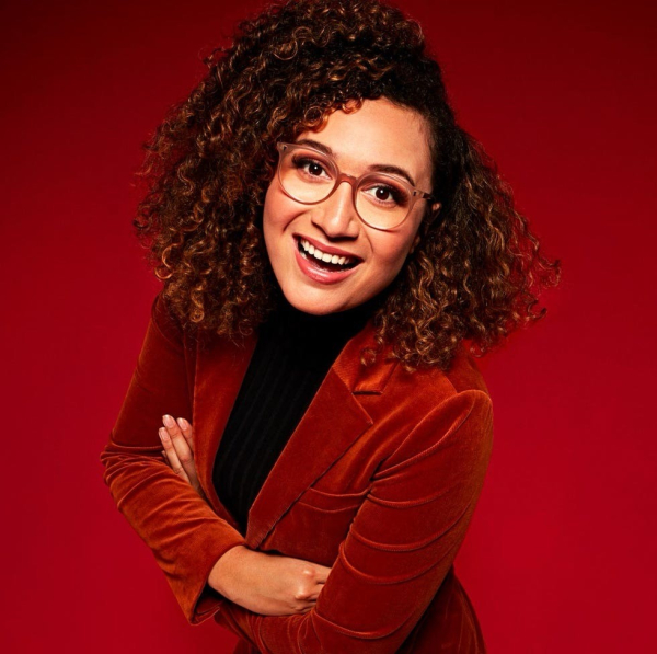 NZ Comedian & actor Rose Matafeo who has wonderful curly hair.