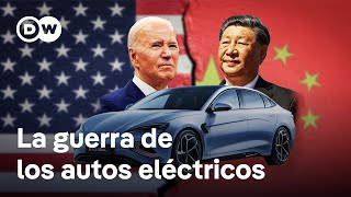 Imagen de las banderas, autos y presidentes de China y EEUU