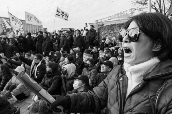 My photos from the December 7 protest in Yeouido.