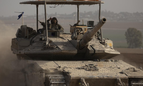 Un tanque israelí en Gaza. (Amir Levy)