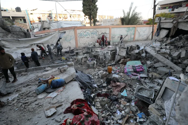 The aftermath of an Israeli attack on Salah al-Din School in Gaza City [Dawoud Abo Alkas/Anadolu]