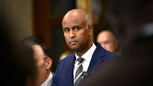 Minister Ahmed Hussen makes first trip to Syrian border area