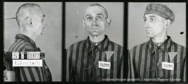 A mugshot registration photograph from Auschwitz. A man with a shaved head wearing a striped uniform photographed in three positions (profile and front with bare head and a photo with a slightly turned head with a hat on). The prisoner number is visible on a marking board on the left.