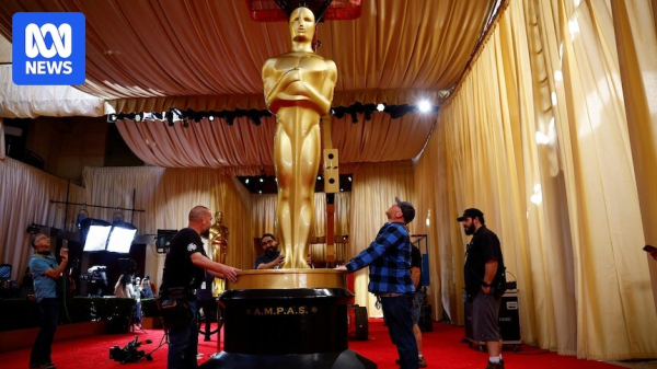 Celebrities call for 2025 Oscars, award shows to be cancelled in wake of LA fires