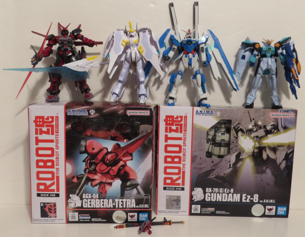 Latest additions to the Gundam Collection, down to waiting for one more Gundam Figure for now and can put Robot Spirits aside for a while. 