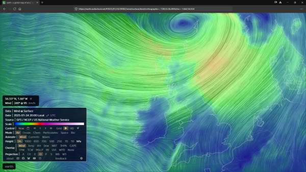 20:00
The same map, the circle is now showing 95 mph and is further off the eastern coast of Scotland.