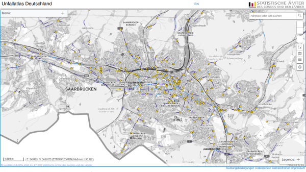 Unfallkarte von https://unfallatlas.statistikportal.de/. Im Saarbrücker Stadtgebiet markieren sehr viele gelbe Punkte die Unfallstellen.