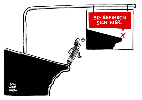 Ein Mann beugt sich gefährlich weit über einen Felsvorsprung, um auf ein Schild zu gucken, das direkt über dem Abgrund hängt. Auf dem Schild ist ein Bild des Felsvorsprungs mit einem X: „Sie befinden sich hier.“