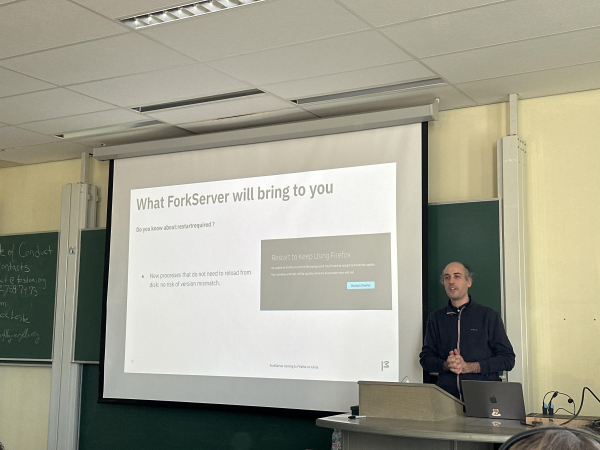 Lissy Alexandre is presenting at FOSDEM 2025