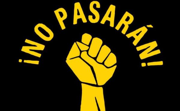 Black background with a yellow raised fist and the words ¡NO PASARÁN! in yellow capitals.