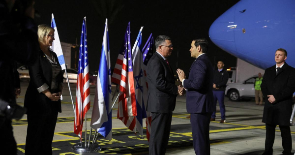 Le secrétaire d'État américain Marco Rubio est arrivé en Israël pour sa première tournée au Moyen-Orient