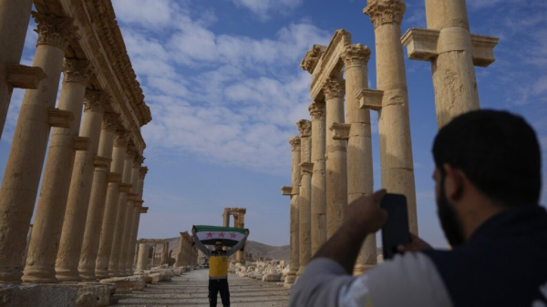 Experts push to restore Syria’s war-torn heritage sites, including renowned Roman ruins at Palmyra