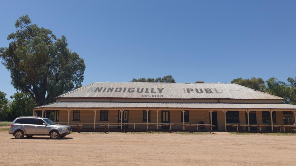 Subaru Forester parked in front of #Nindigully Hotel, between Goondiwindi and St George in southern inland Queensland