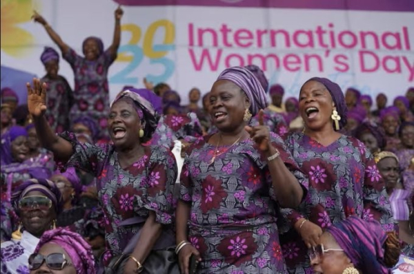 Large crowd of women in Lagos