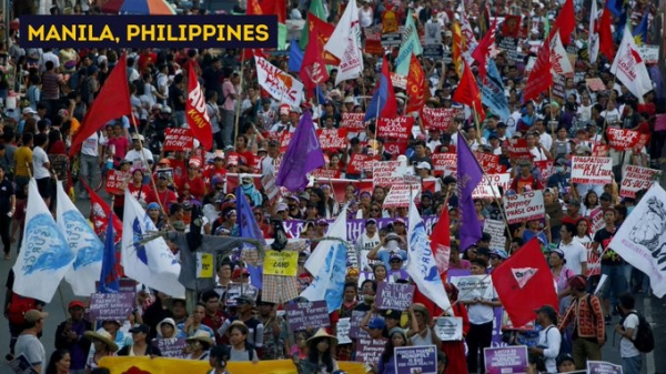 A sea of protesters take to the streets in Manila